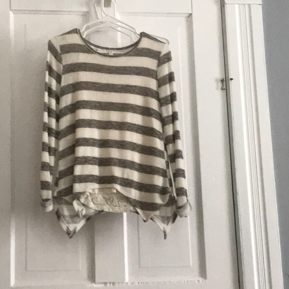 long sleeve shirt